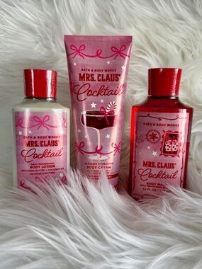Bath & Body Works Mrs. Santa Claus’ Cocktail Set